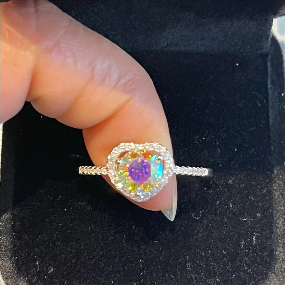 925 Sterling Silver Moissanite Heart Dainty Band Ring